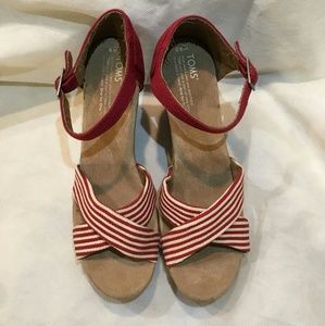 Brand New Toms Sienna Wedge Sandals